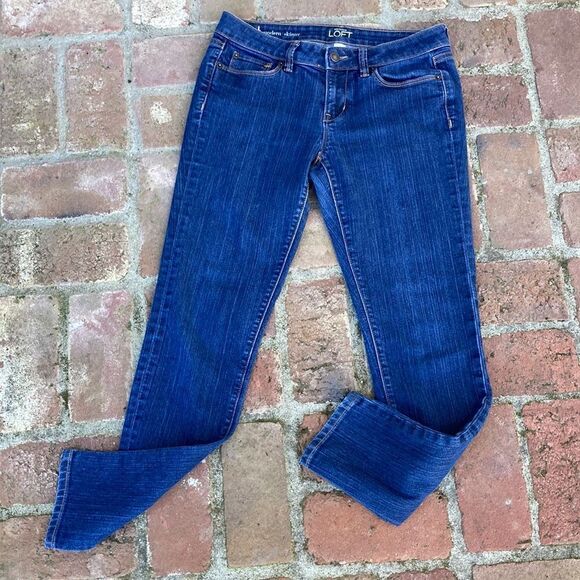 Ann Taylor Loft Modern Skinny Five Pocket Jeans Size 4 EUC - Picture 1 of 14